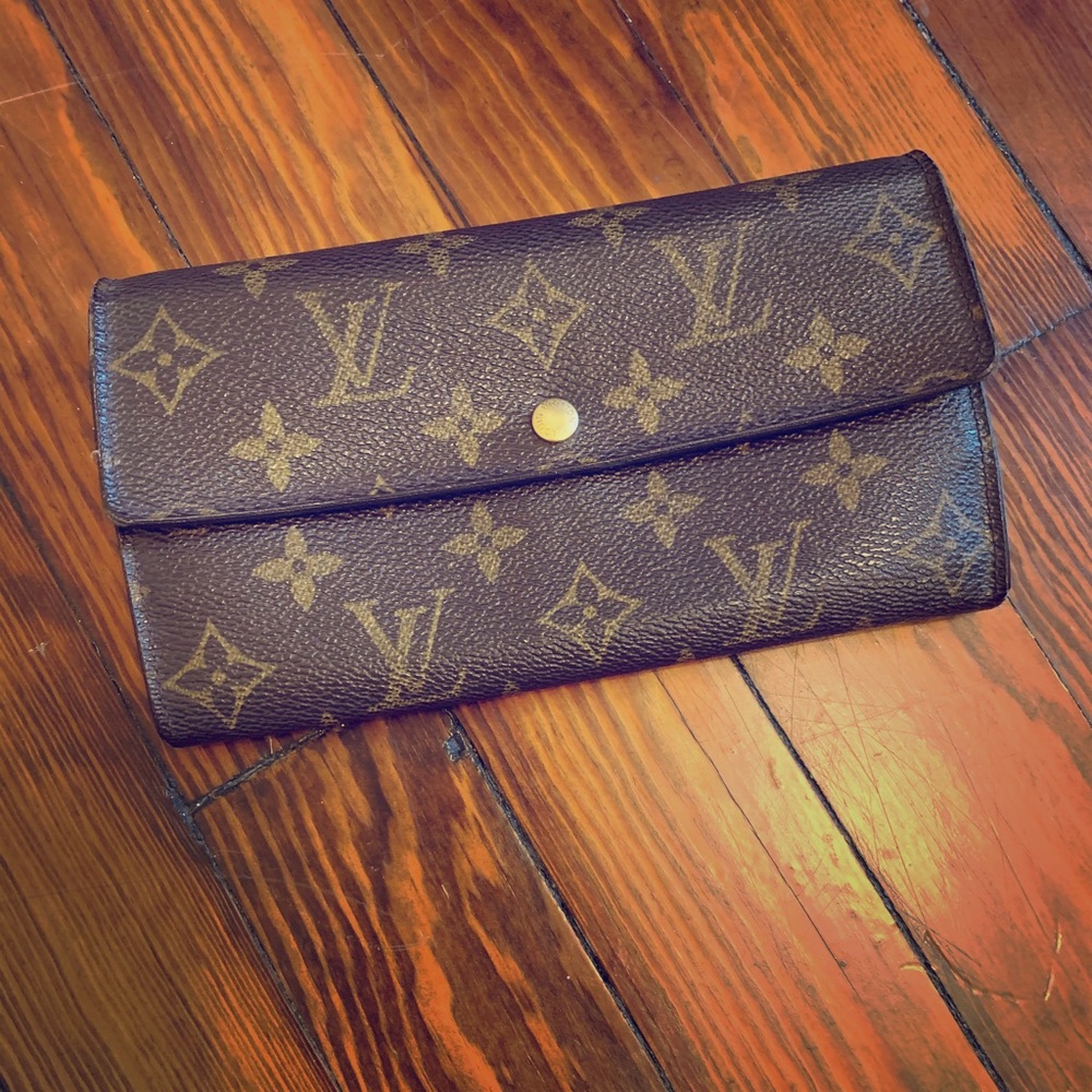 Louis Vuitton Monogram Envelope Wallet